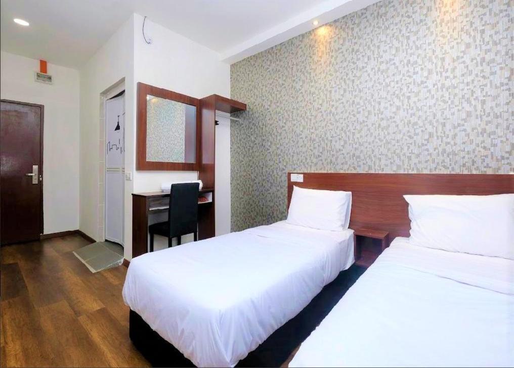 Atabara Boutique Hotel Kuantan Esterno foto