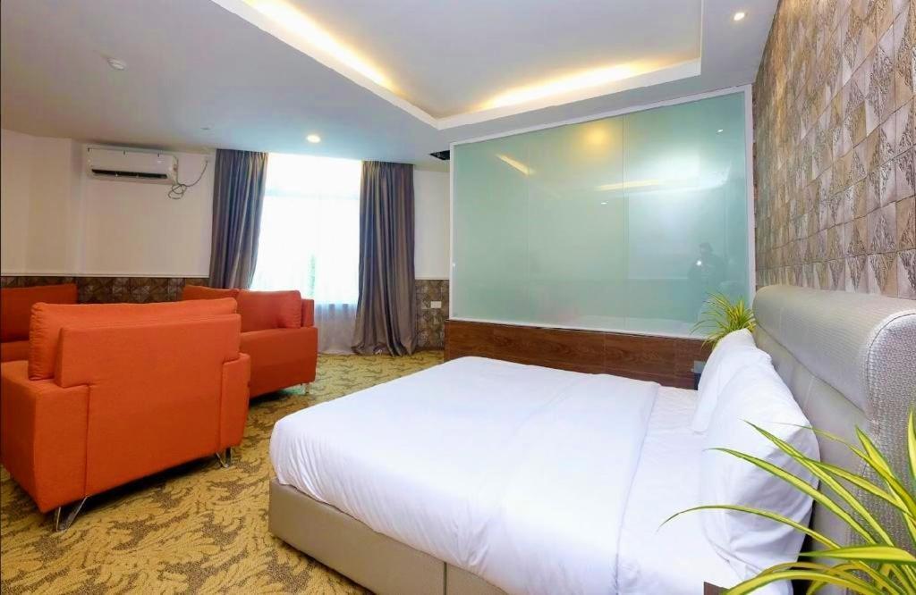 Atabara Boutique Hotel Kuantan Esterno foto