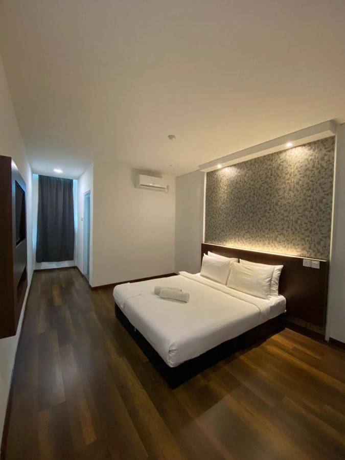 Atabara Boutique Hotel Kuantan Esterno foto