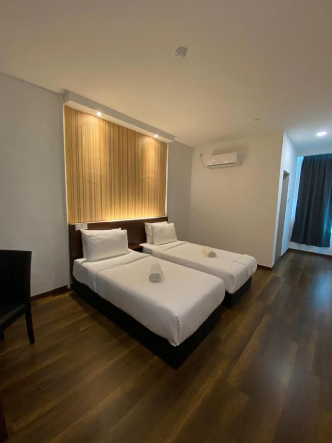 Atabara Boutique Hotel Kuantan Esterno foto