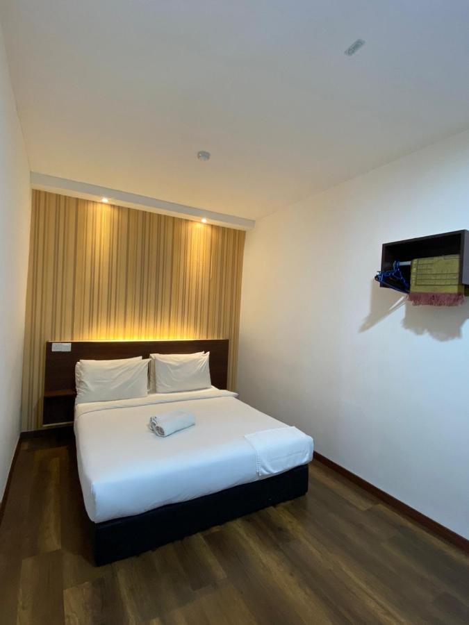 Atabara Boutique Hotel Kuantan Esterno foto