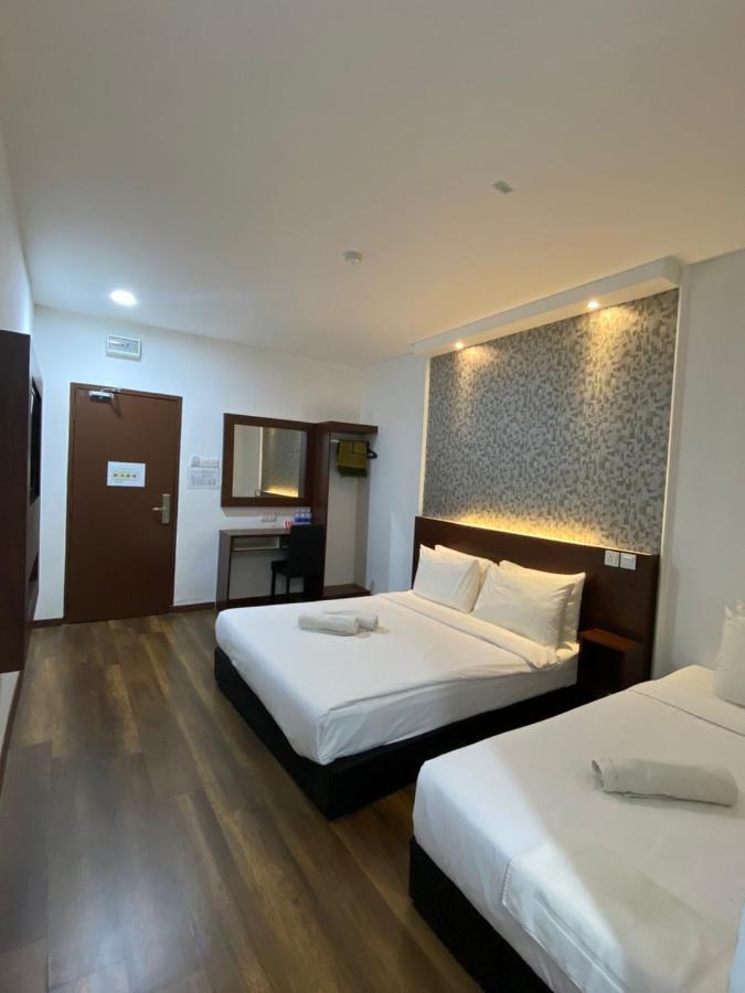 Atabara Boutique Hotel Kuantan Esterno foto