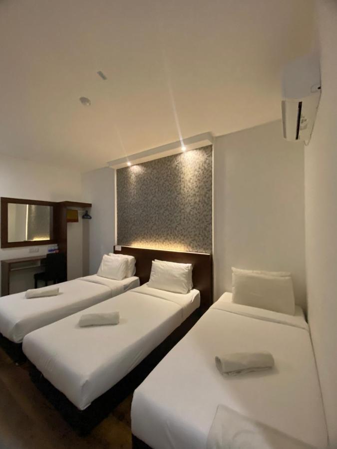 Atabara Boutique Hotel Kuantan Esterno foto